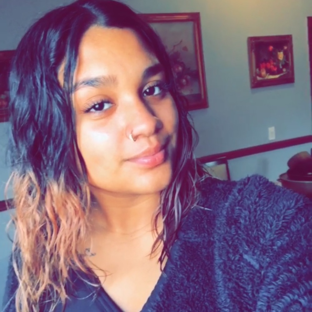 Meet your Posher, Marisol
